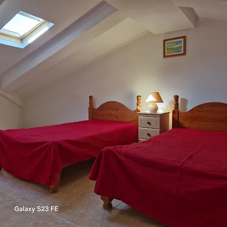 Moradia V2 - 200m Da Da Oura - Santa Eulalia Appartement *