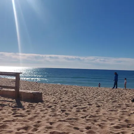 Moradia V2 - 200m Da Da Oura - Santa Eulalia Apartmán *