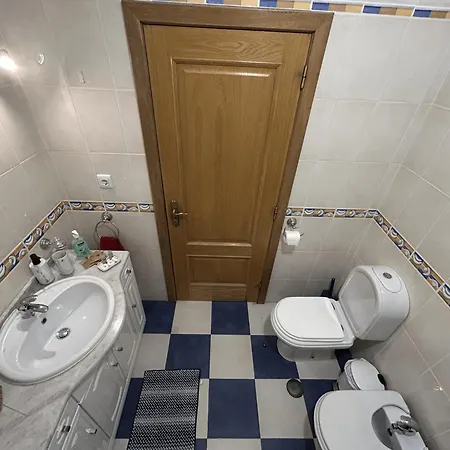 Moradia V2 - 200m Da Da Oura - Santa Eulalia * Αλμπουφέιρα