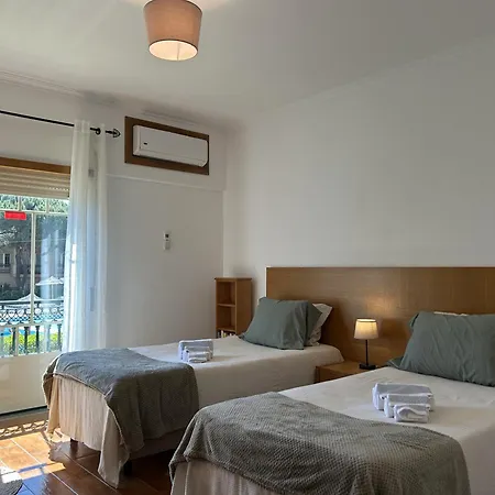 Moradia V2 - 200m Da Da Oura - Santa Eulalia *