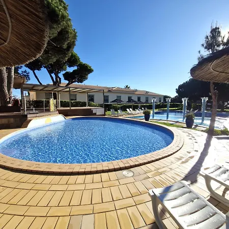 Moradia V2 - 200m Da Da Oura - Santa Eulalia