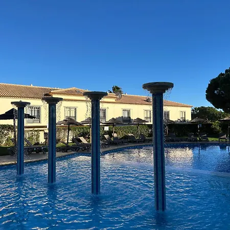 Moradia V2 - 200m Da Da Oura - Santa Eulalia 度假居 *
