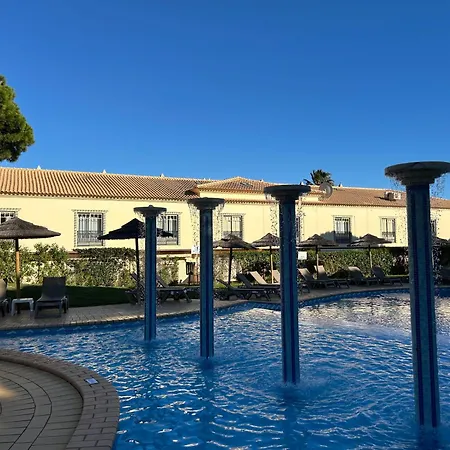 Moradia V2 - 200m Da Da Oura - Santa Eulalia Ferienhaus Albufeira