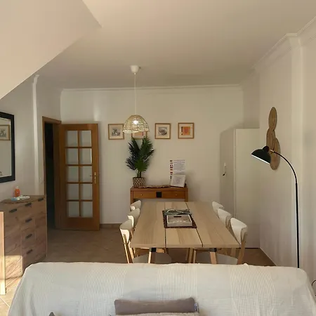Moradia V2 - 200m Da Da Oura - Santa Eulalia 度假居