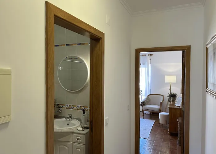 Ferienhaus Moradia V2 - 200m Da Da Oura - Santa Eulalia