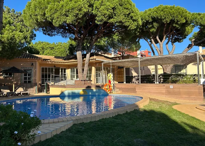 Ferienhaus Moradia V2 - 200m Da Da Oura - Santa Eulalia *