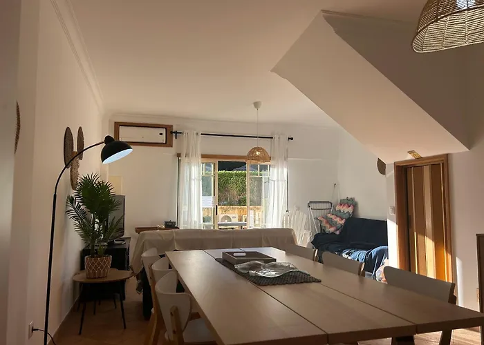 Holiday home Moradia V2 - 200m Da Da Oura - Santa Eulalia