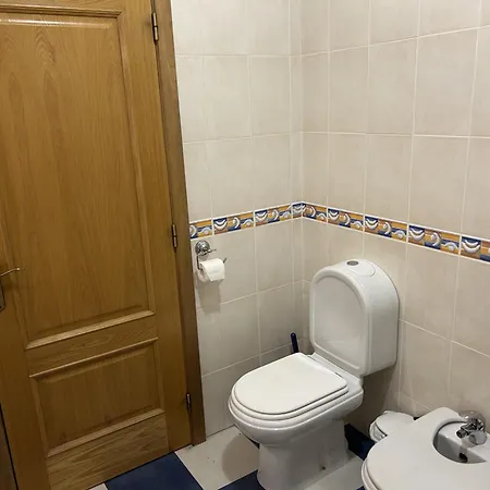 Moradia V2 - 200m Da Da Oura - Santa Eulalia *