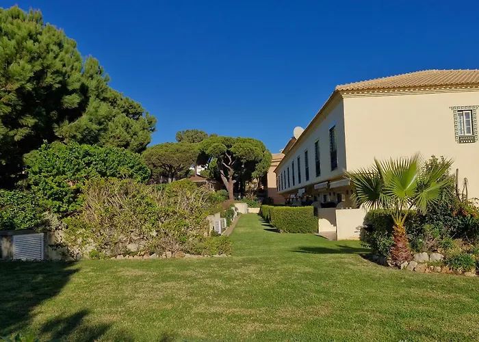 Moradia V2 - 200m Da Da Oura - Santa Eulália Albufeira